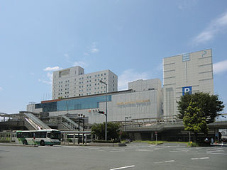320px-Toyohashi_Station_(2011_07).jpg